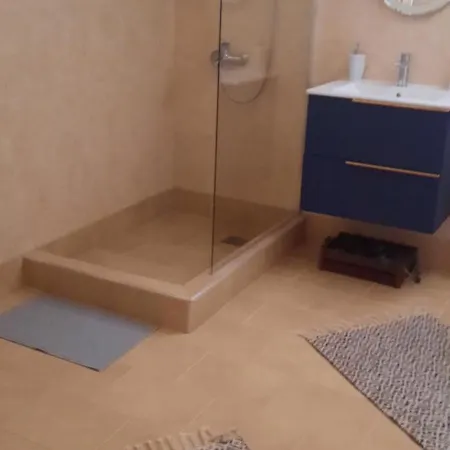 Seaside Family In Apartamento Paralia Dionysiou
